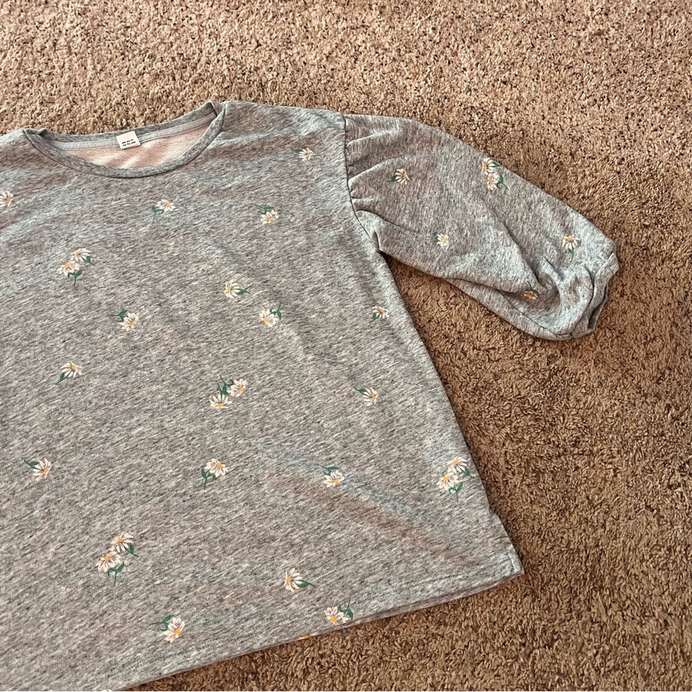 Old Navy top
